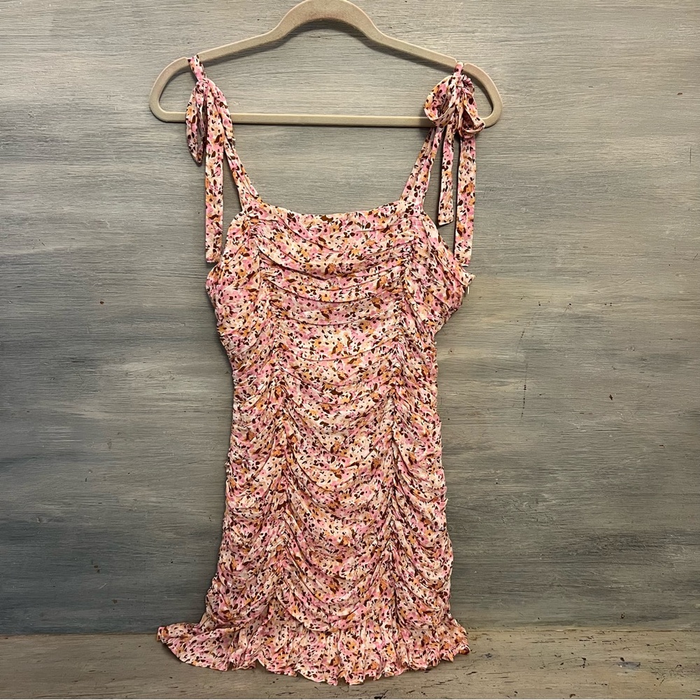 MinkPink Pink Floral Ruched Mini Sundress Size Medium New with‎ Tags